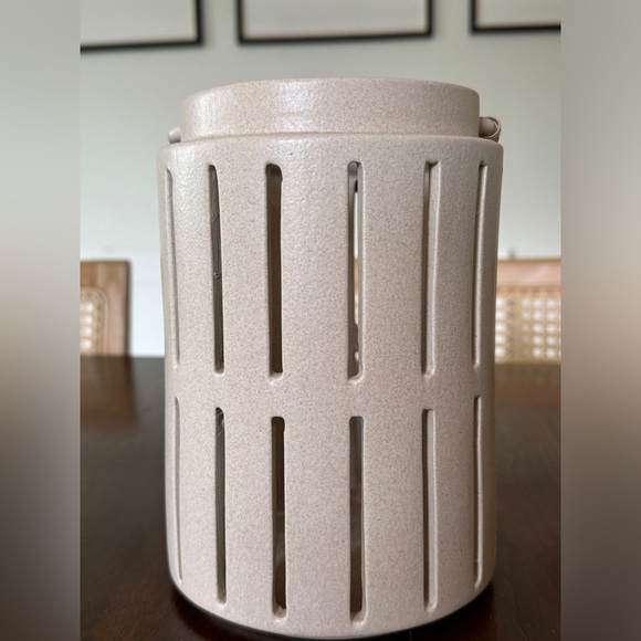 H&M home stoneware lantern candle holder beige modern cb2 shelf decor ceramic - Picture 4 of 7